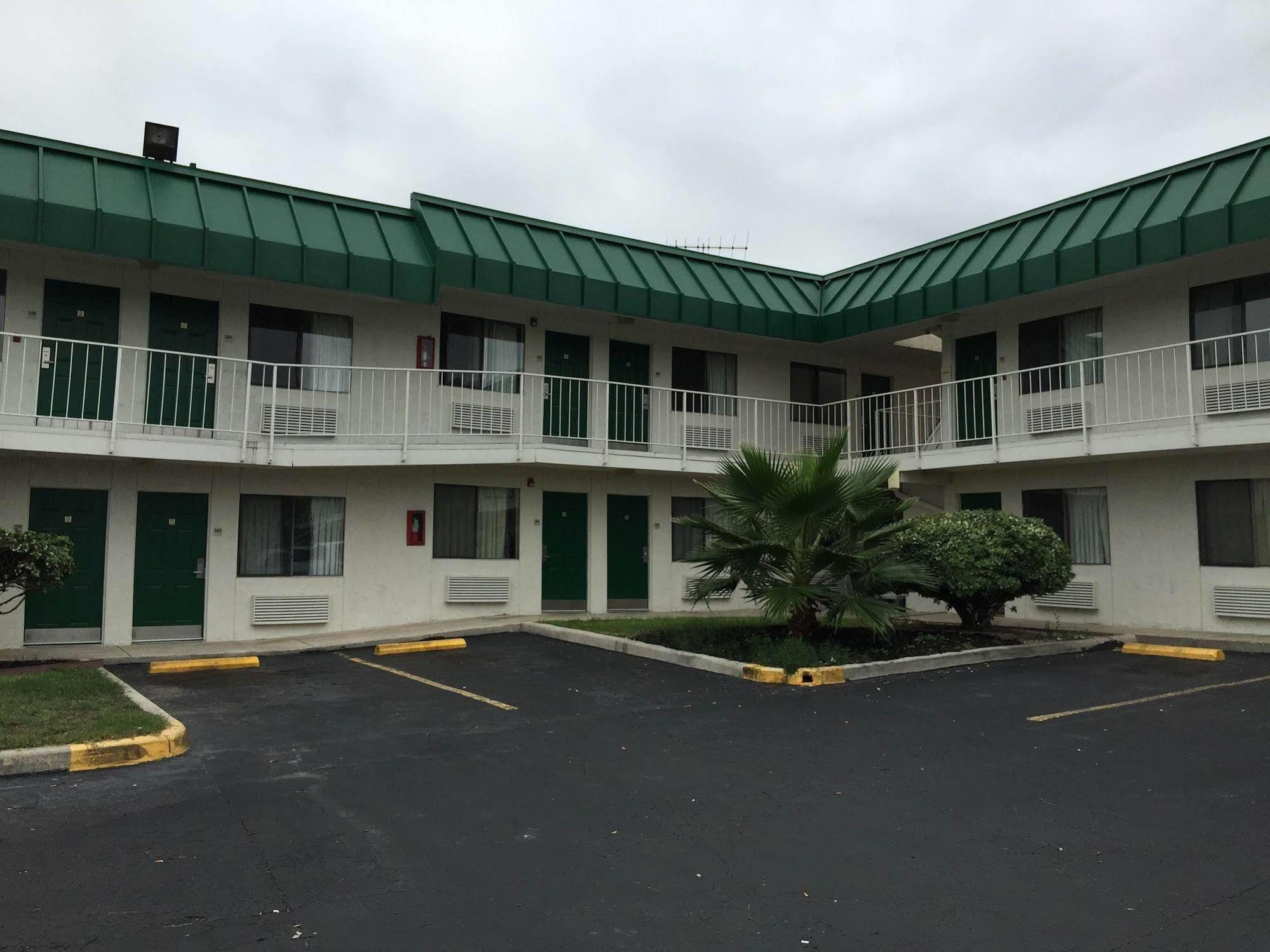 Q Lodging Extended Stay 샌안토니오 외부 사진